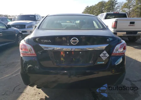 2013 Nissan Altima 2.5 z USA, uszkodzony, nr VIN 1N4AL3AP3DC250450
